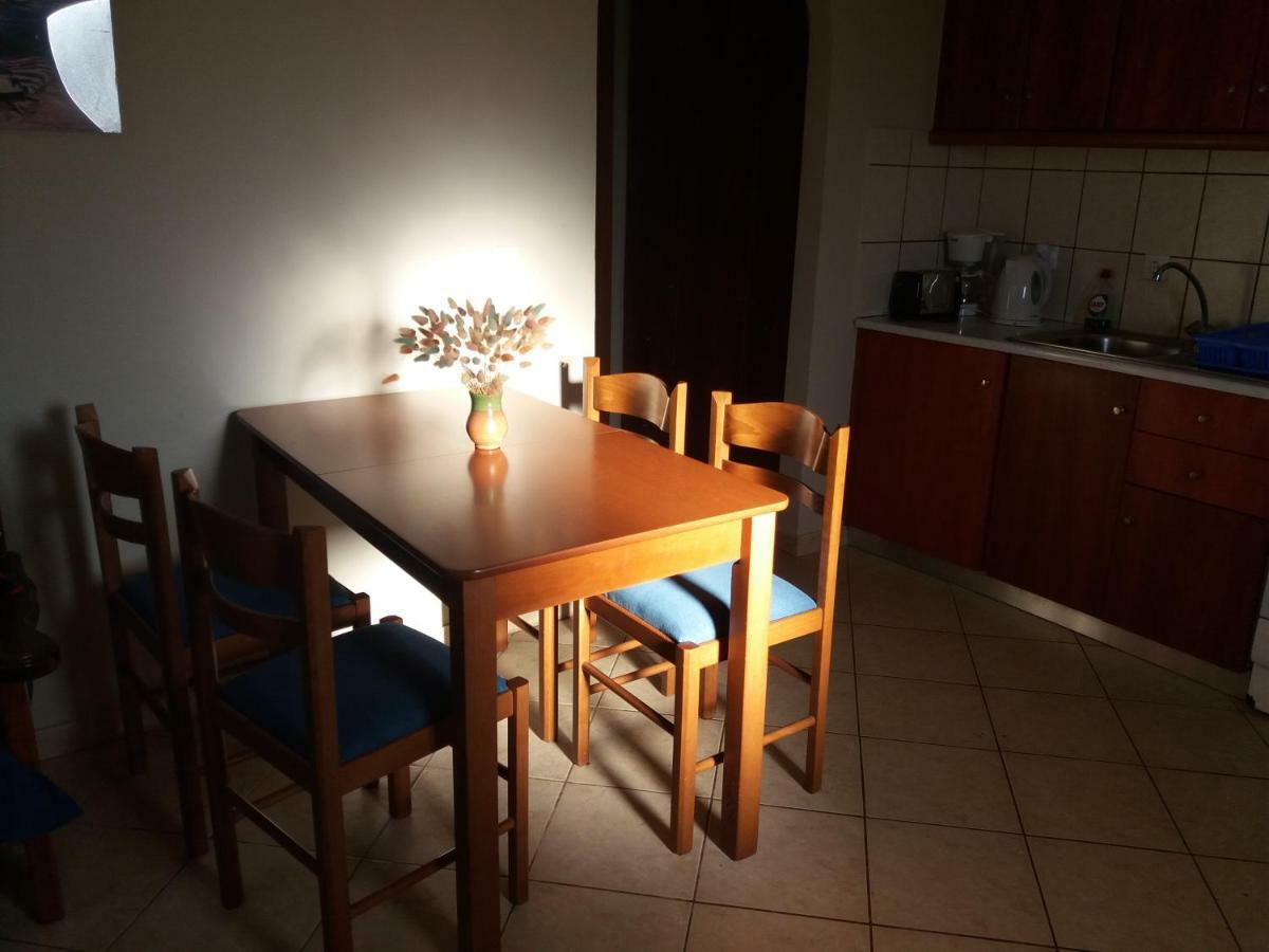 Vegera Apartment M Vasilikiádhes エクステリア 写真